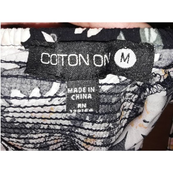 SOLD    COTTON ON Black & White Daisy Flowy Sun Dress 🌼 - Picture 8 of 10